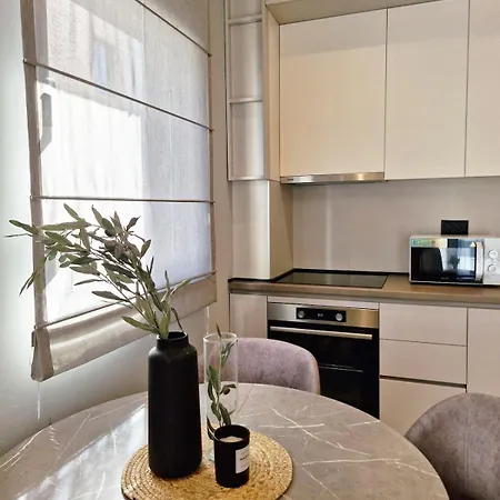 Montenegro Base - Work, Explore, Feel At Appartement *