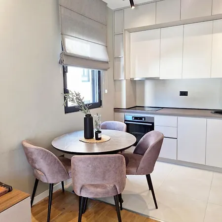 Montenegro Base - Work, Explore, Feel At Appartement Podgorica