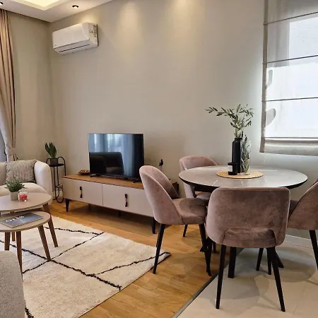 Appartement Montenegro Base - Work, Explore, Feel At Podgorica
